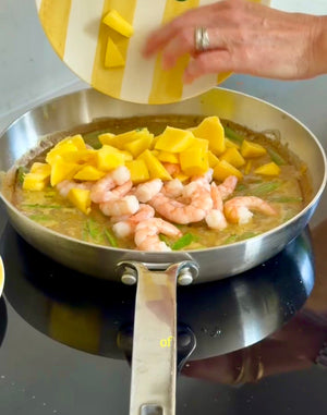 Summery Malay Coconut with Prawn and Mango